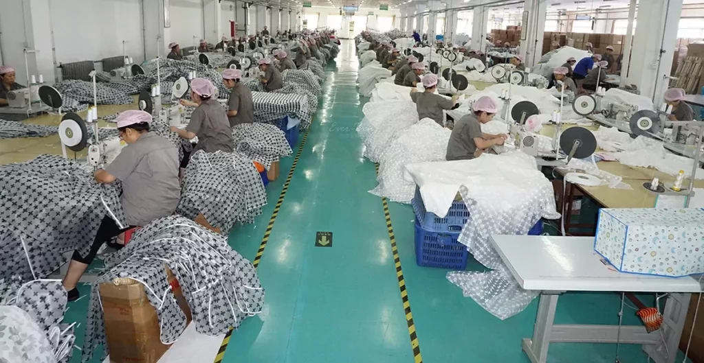 bulk Custom Raincoat Manufacturer